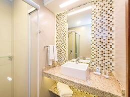 Mercure Curitiba Golden Hotel