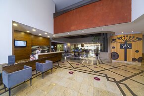 Mercure Curitiba Golden Hotel