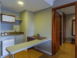 Mercure Curitiba Golden Hotel