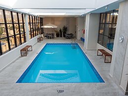 Mercure Curitiba Golden Hotel