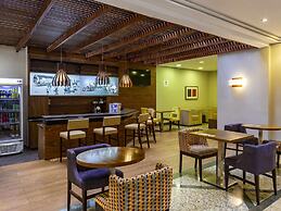 Mercure Curitiba Golden Hotel