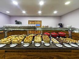 Mercure Curitiba Golden Hotel