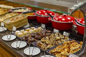 Mercure Curitiba Golden Hotel