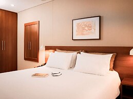 Mercure Curitiba Golden Hotel