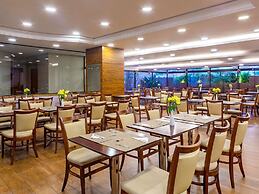 Mercure Curitiba Golden Hotel