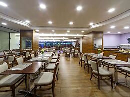 Mercure Curitiba Golden Hotel