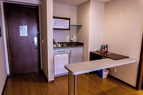 Mercure Curitiba Golden Hotel