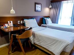 Mercure Curitiba Golden Hotel