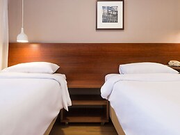 Mercure Curitiba Golden Hotel