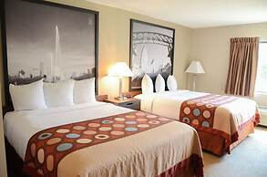 Super 8 by Wyndham Elgin