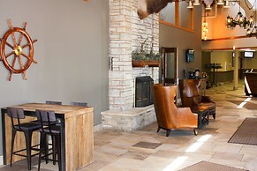 Barker's Island Inn Resort