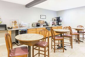 Baymont by Wyndham Henrietta/Rochester