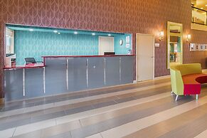 Clarion Inn & Suites