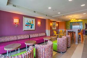 Clarion Inn & Suites