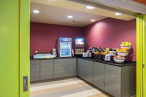 Clarion Inn & Suites