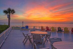 Sailport Waterfront Suites