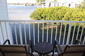 Sailport Waterfront Suites