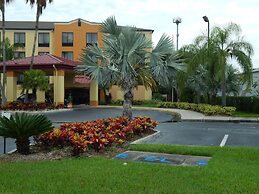 Comfort Suites Tampa - Brandon