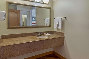 La Quinta Inn & Suites by Wyndham Tampa Brandon West