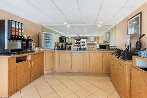 La Quinta Inn & Suites by Wyndham Tampa Brandon West