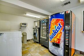 Motel 6 Saint Joseph, MO