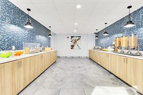 La Quinta Inn & Suites by Wyndham Jacksonville Mandarin