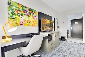 La Quinta Inn & Suites by Wyndham Jacksonville Mandarin