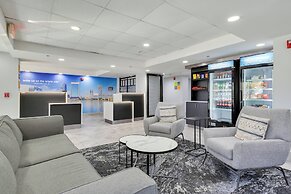 La Quinta Inn & Suites by Wyndham Jacksonville Mandarin
