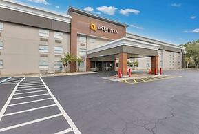 La Quinta Inn & Suites by Wyndham Jacksonville Mandarin