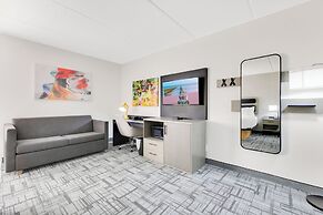 La Quinta Inn & Suites by Wyndham Jacksonville Mandarin