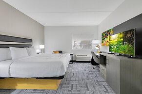 La Quinta Inn & Suites by Wyndham Jacksonville Mandarin