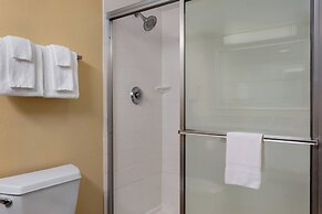 Holiday Inn Express Tallahassee - I-10 E by IHG