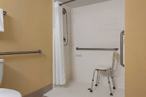 Holiday Inn Express Tallahassee - I-10 E by IHG