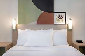 Spark by Hilton Savannah Midtown