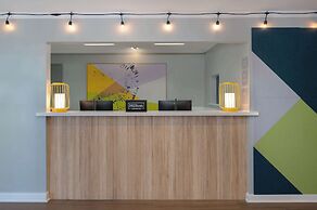 Spark by Hilton Savannah Midtown