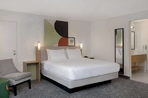 Spark by Hilton Savannah Midtown