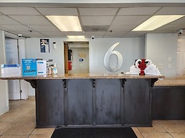 Studio 6 Sacramento, CA - Natomas & SMF Airport