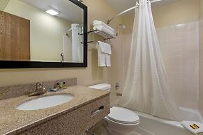 Best Western Plus Altoona Inn