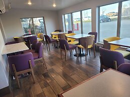 Best Western Plus Altoona Inn