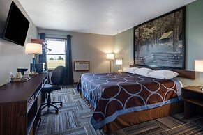 Super 8 by Wyndham Mattoon