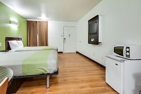 Motel 6 Longview, TX - North