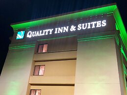 Quality Inn & Suites Raleigh Durham Airport