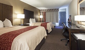 Red Roof Inn & Suites DeKalb
