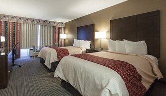 Red Roof Inn & Suites DeKalb