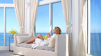 Pelican Grand Beach Resort - A Noble House Resort