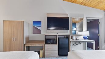 Best Western Plus The Inn at Hampton