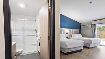 Best Western Plus The Inn at Hampton