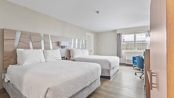 Best Western Plus The Inn at Hampton