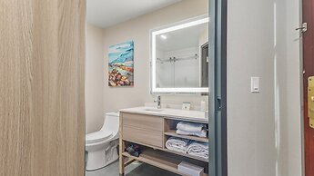 Best Western Plus The Inn at Hampton