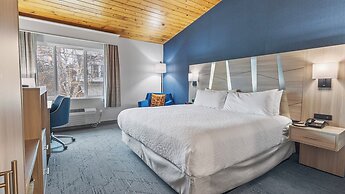 Best Western Plus The Inn at Hampton